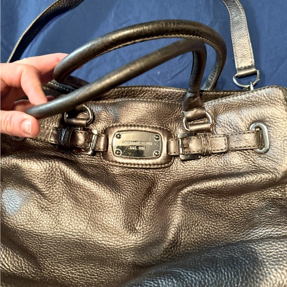 Michael Kors Silver Leather Bag - Picture 2 of 7